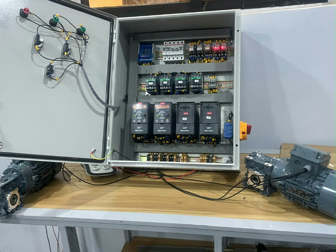 Conveyor control panel wiring and motor setup
